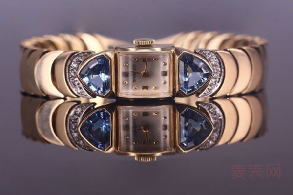 蒂芙尼18k白金表带的手表回收价格如何 